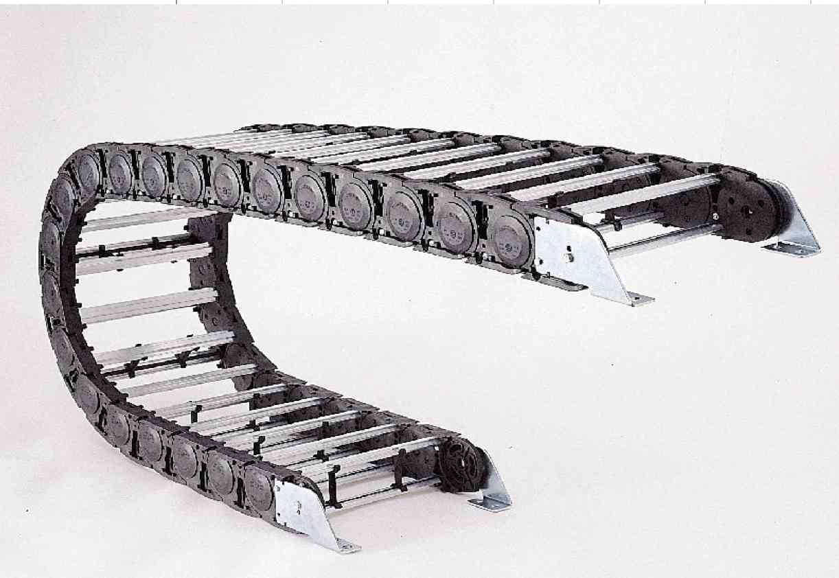 chaine-porte-cable-atia-adi